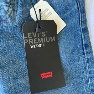 Brand New Levi’s Wedgie Jeans